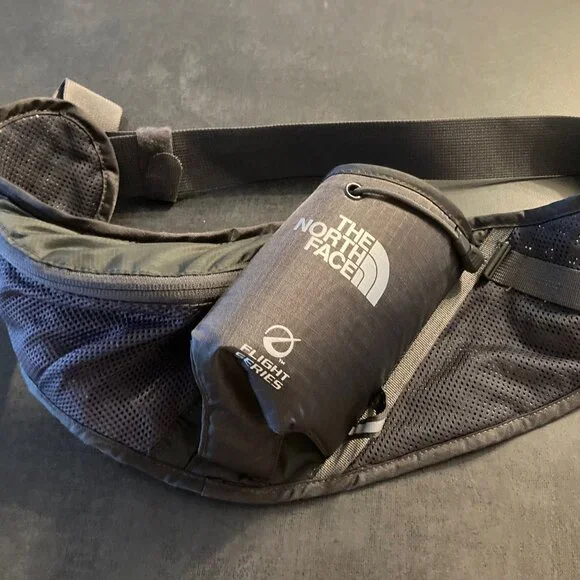 The North Face Enduro Belt - Perfect condition! - Picture 2 of 5